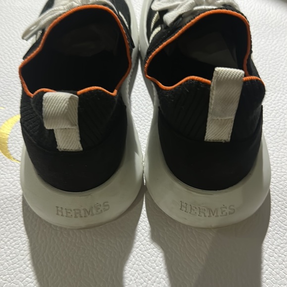 Hermes sneakers, 100% authentic - Picture 3 of 3